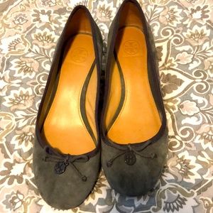 Grey suede Tory Burch wedges